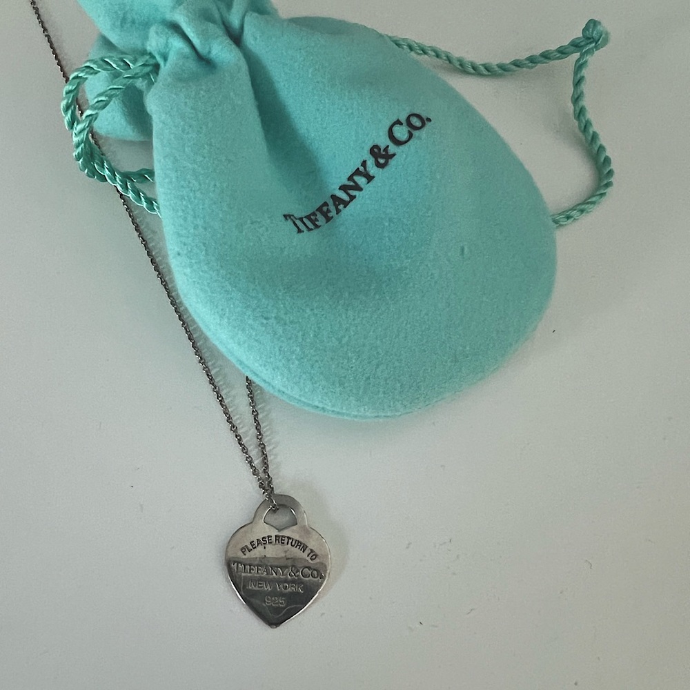 Return to Tiffany heart tag pendant necklace